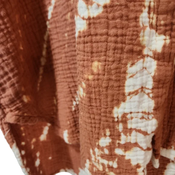 FFB NWOT Tunic Med tie dye brown and white 3/4 sleeve button up - Picture 5 of 8